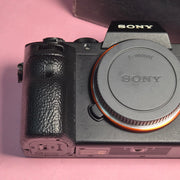 Pre-owned Sony Alpha 7 II (A7M2) + FE 28-70mm OSS Lens | AS02