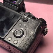Pre-owned Sony Alpha 7 II (A7M2) + FE 28-70mm OSS Lens | AS02