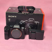 Pre-owned Sony Alpha 7 II (A7M2) + FE 28-70mm OSS Lens | AS02