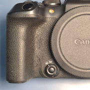 Pre-owned Canon EOS R10 + RF-S 18-150mm F3.5-6.3 IS STM | AS04