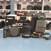 Pre-owned Canon EOS R10 + RF-S 18-150mm F3.5-6.3 IS STM | AS04